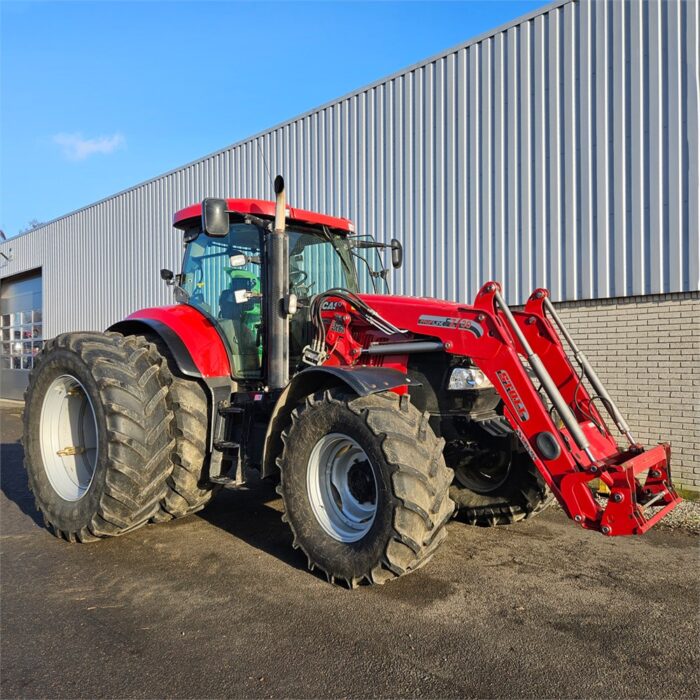 Case Puma 140PS – avec chargeur année 2010
