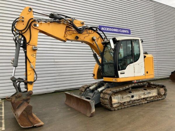 Pelle à chenilles Liebherr R914 COMPACT