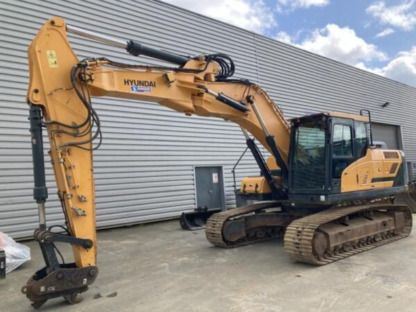 Pelle à chenilles Hyundai HX220L