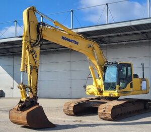 Komatsu PC228 US LC Track