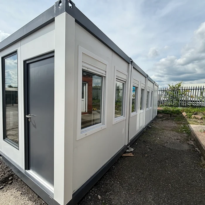 Bureau portable à quatre baies