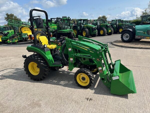 img-8-1200x900-1.jpg 2024 JOHN DEERE 2032R