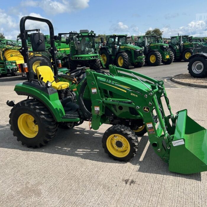 2024 JOHN DEERE 2032R