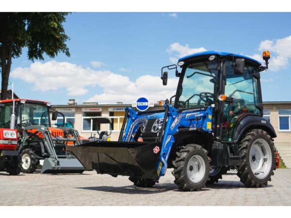 SOLIS S26 HST avec chargeur frontal avec godet