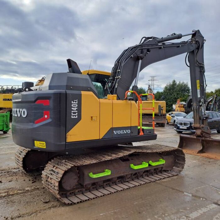 Pelle Volvo EC140EL (2 pieces available)